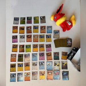 Japaneese Pokemon Card Lot Over 100 Cards + Unique Pokémon Flareon Plush